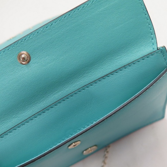 NEW Valentino Rockstud Pouch Crossbody Bag Colibri - Picture 5 of 8